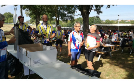 872 participants à la 31ème  Rando "COEUR DES MAUGES"